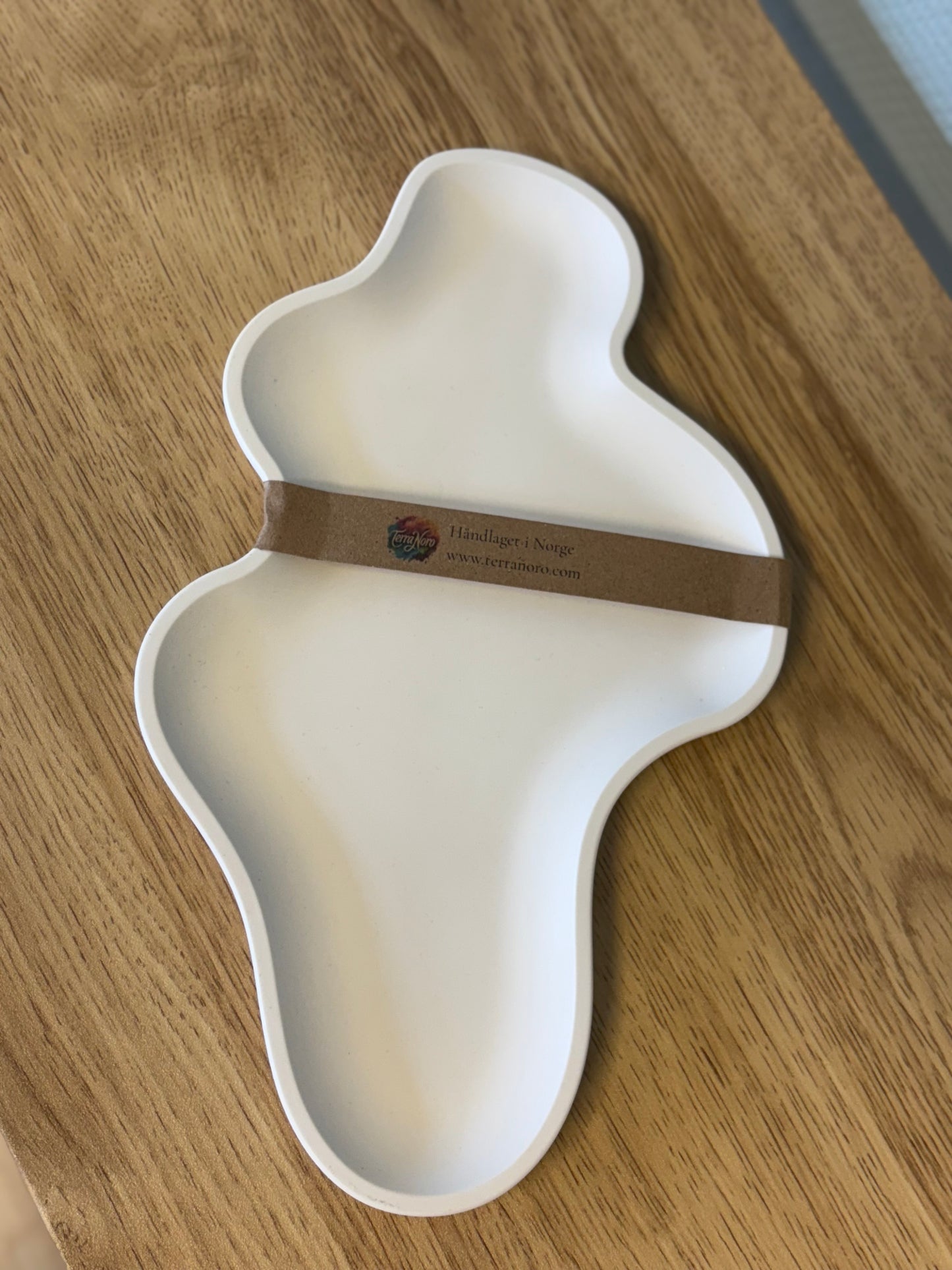 Cloud tray