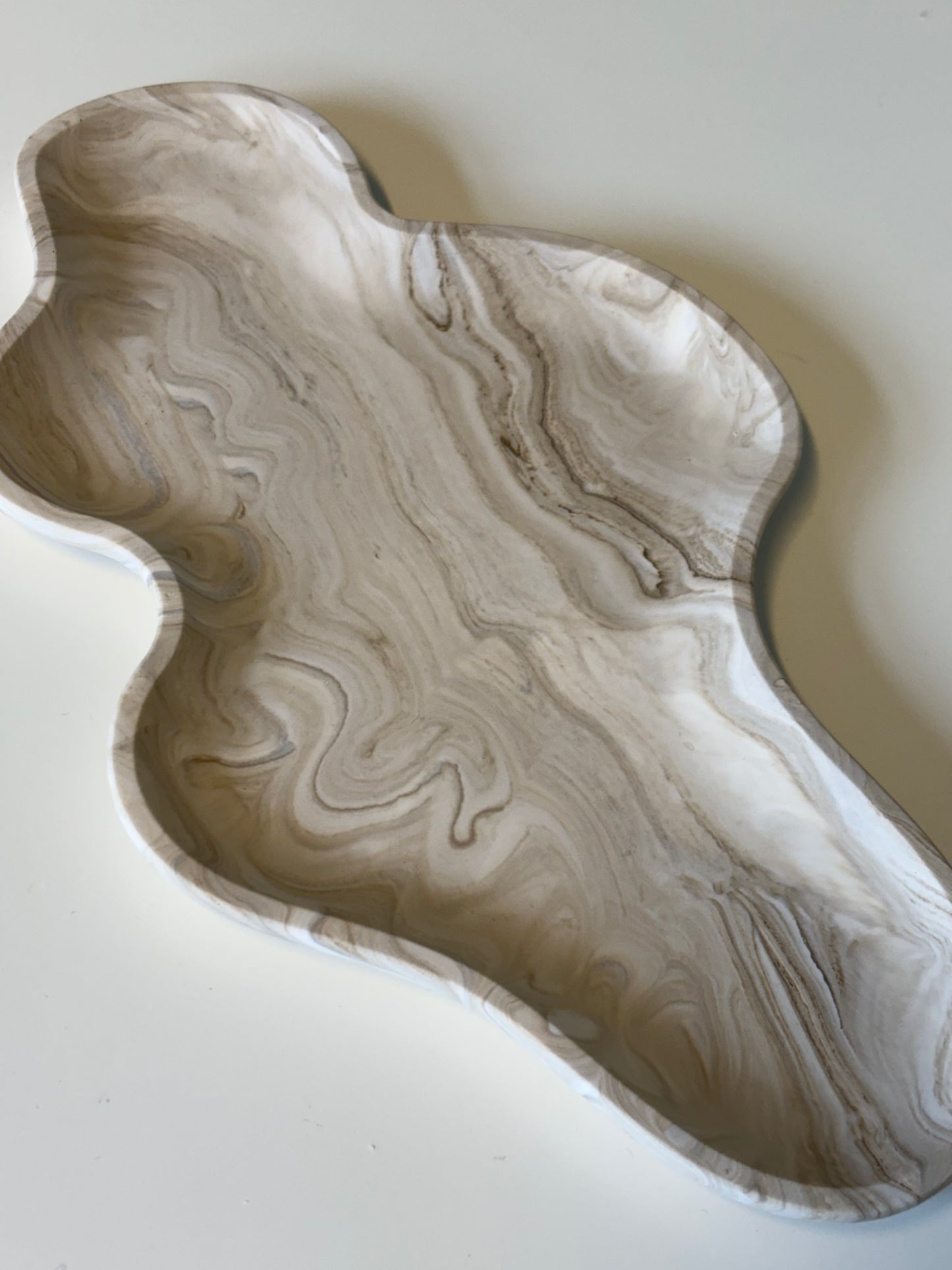 Cloud tray